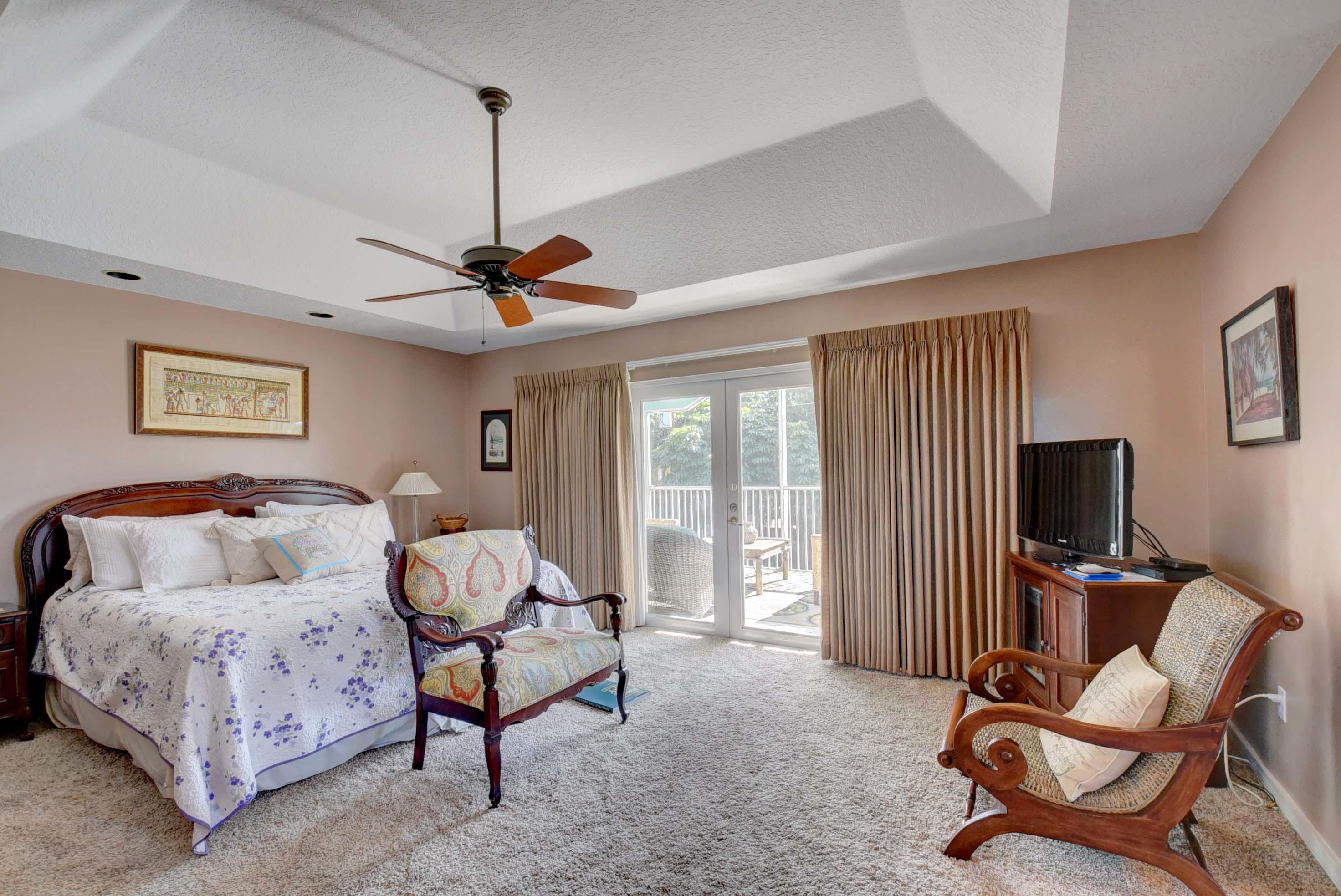 1090 Southwest 15th Street Boca Raton, FL 33486 - Photo 30 of 49 54_dsc_4371_2_3_4_5