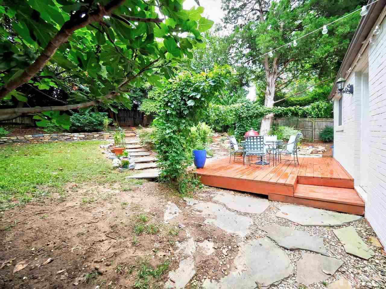 2706 Gordon Street Raleigh, NC 27608 - Photo 14 of 17