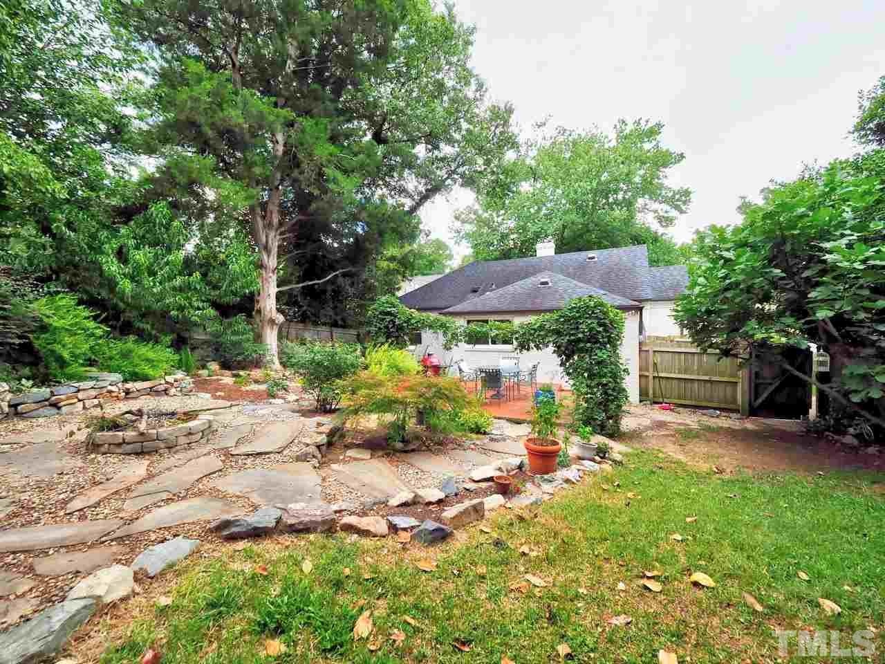 2706 Gordon Street Raleigh, NC 27608 - Photo 16 of 17