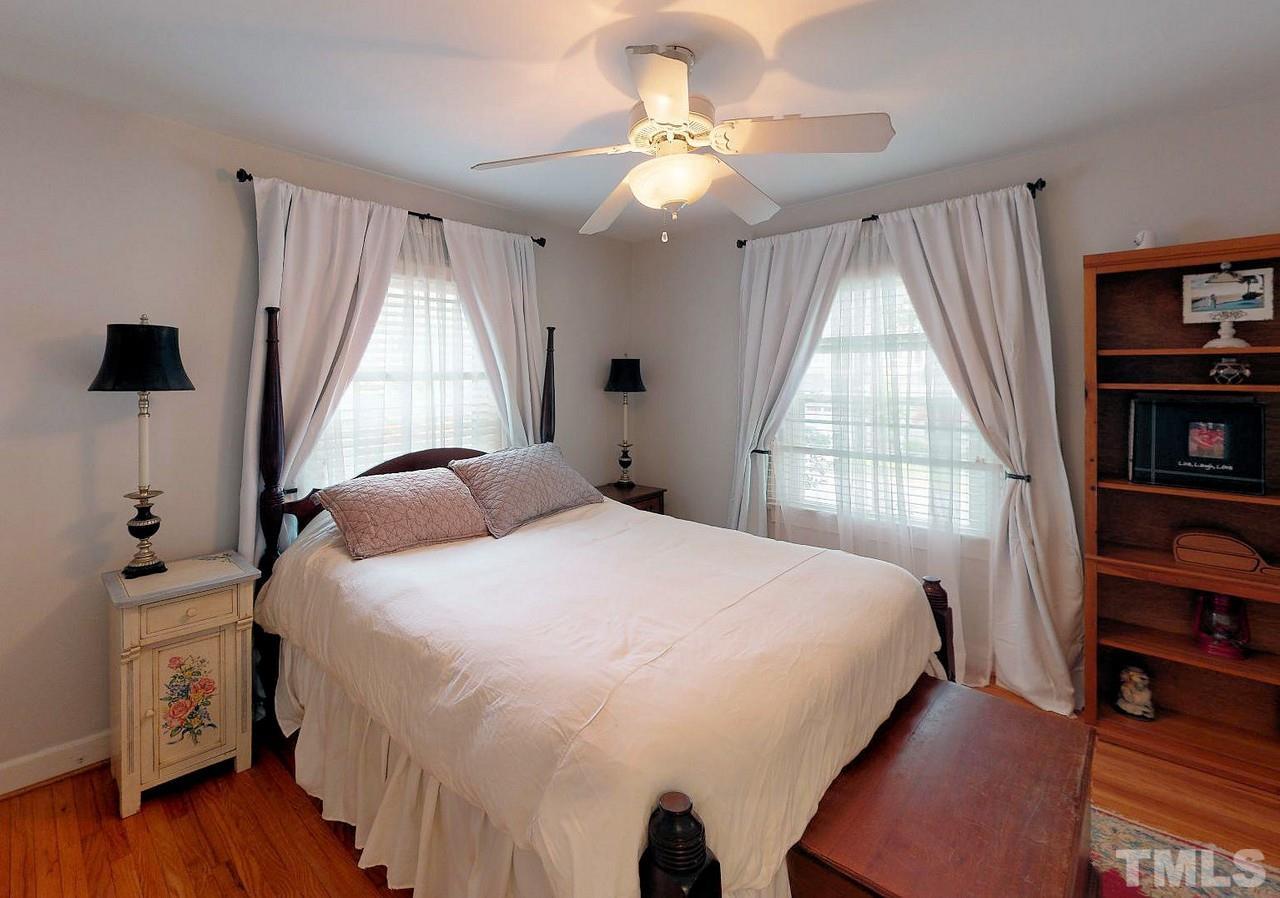 2706 Gordon Street Raleigh, NC 27608 - Photo 8 of 17