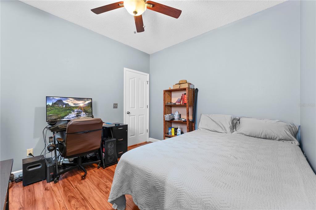 2811 Ripton Court Orlando, FL 32835 - Photo 22 of 46
