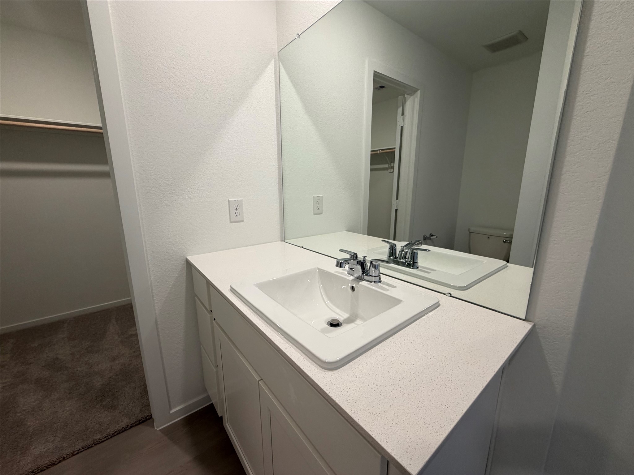 18733 Loom Drive Conroe, TX 77306 - Photo 20 of 26 Second Bathroom