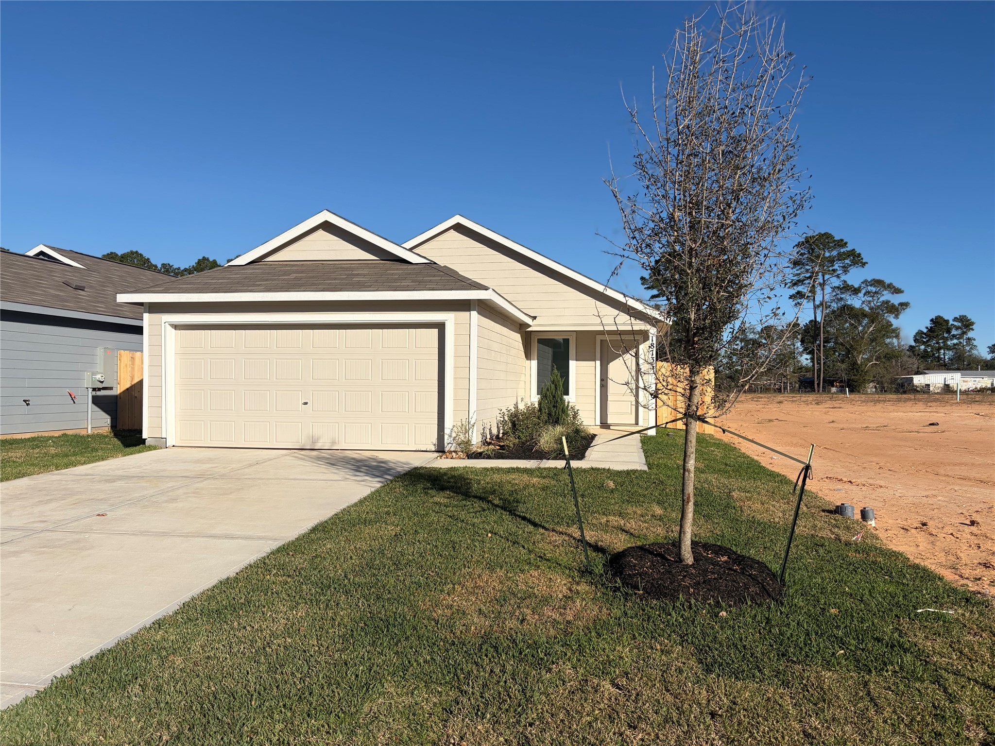 18733 Loom Drive Conroe, TX 77306 - Photo 2 of 26