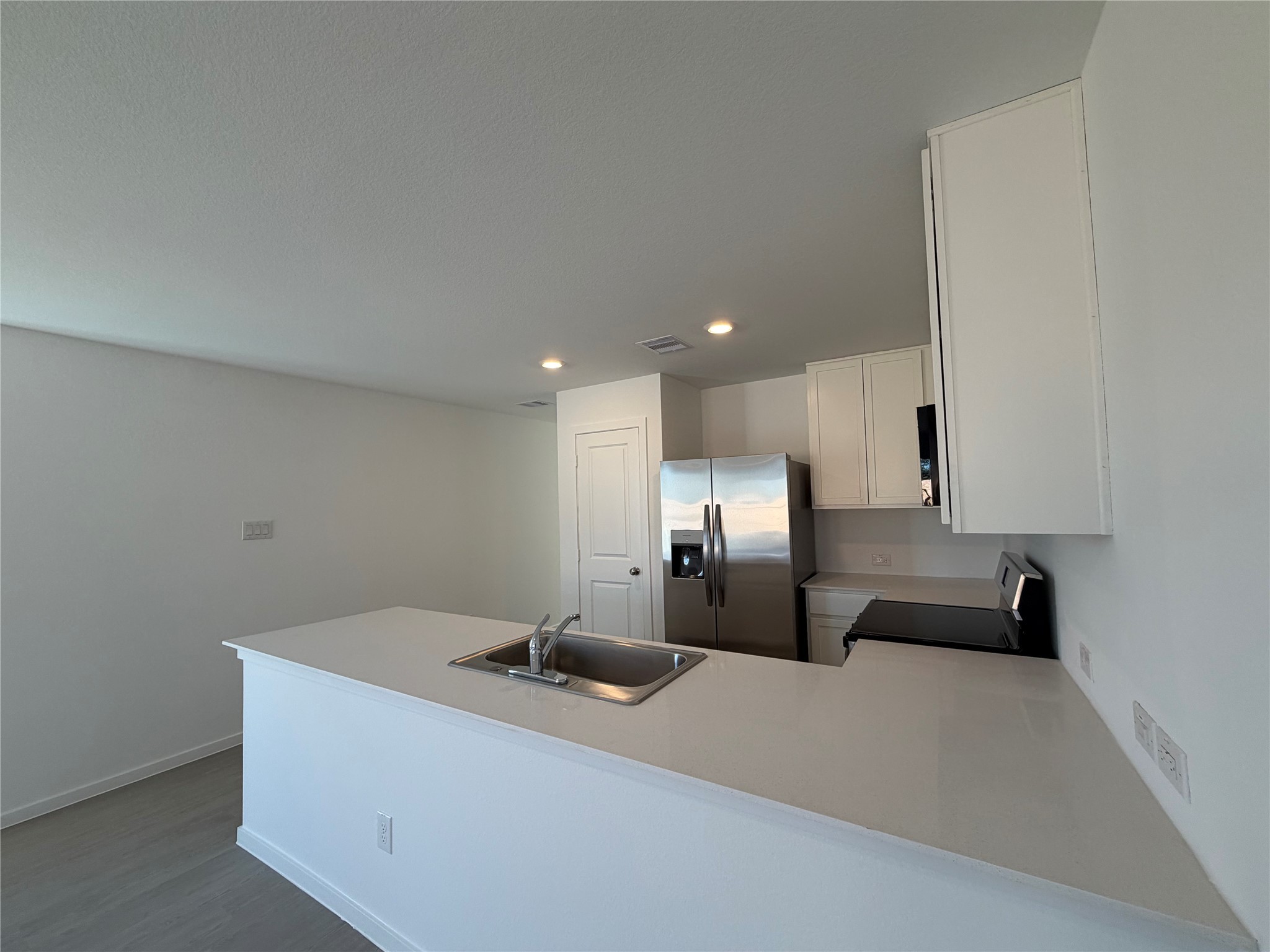 18733 Loom Drive Conroe, TX 77306 - Photo 7 of 26