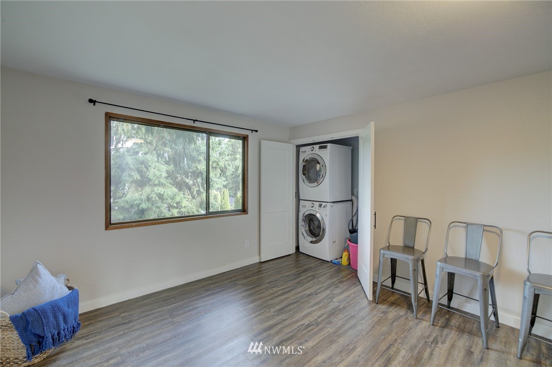 23128 19th Drive Southeast Bothell, WA 98021 - Photo 14 of 30 Gallery Image 14
