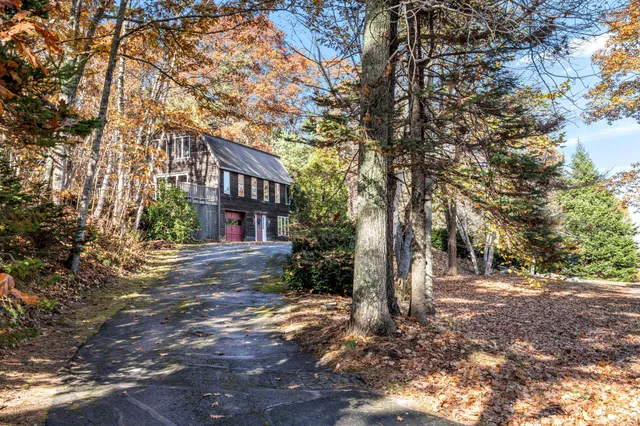 $629,000 | 6 Abenaki Road, Boothbay Harbor, ME 04538