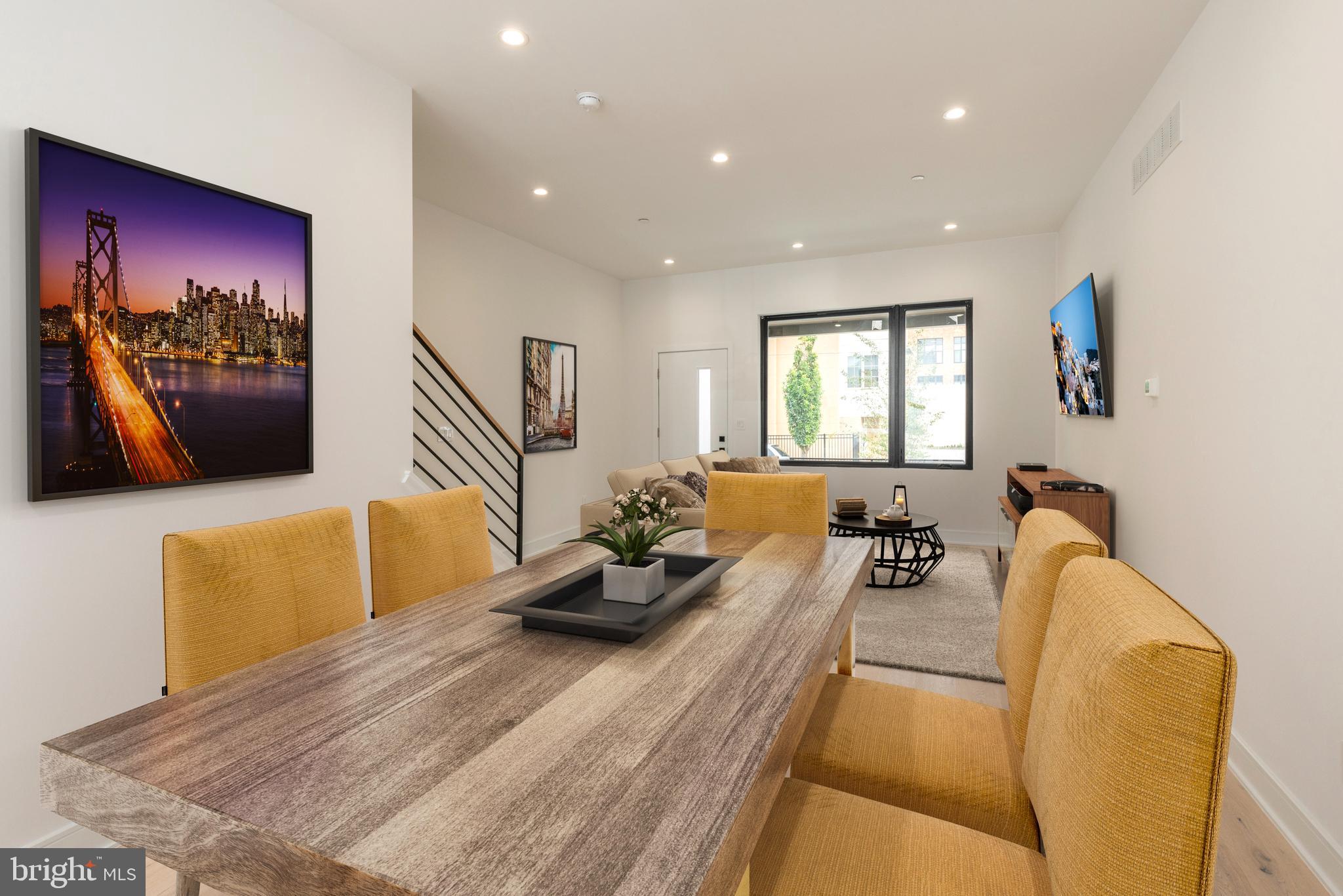 416 Rector Street, Unit B Philadelphia, PA 19128 - Photo 4 of 36