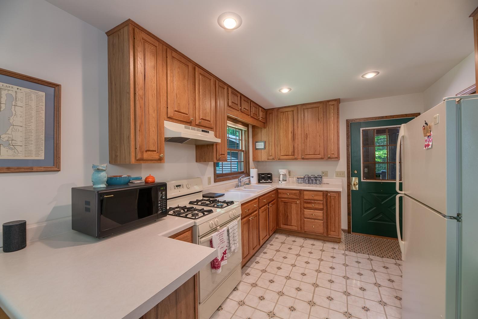 N2820 Forest Road Watersmeet, MI 49969 - Photo 12 of 37 Gallery Image 12