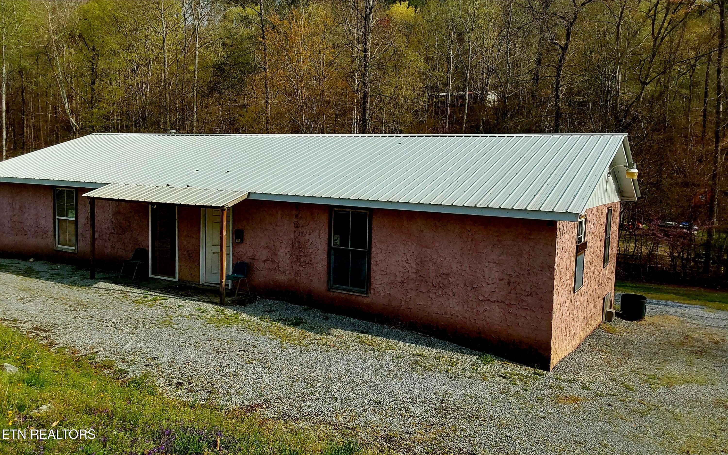 1031 County Road 110 Athens, TN 37303 - Photo 12 of 18 20250402_173030 (2)