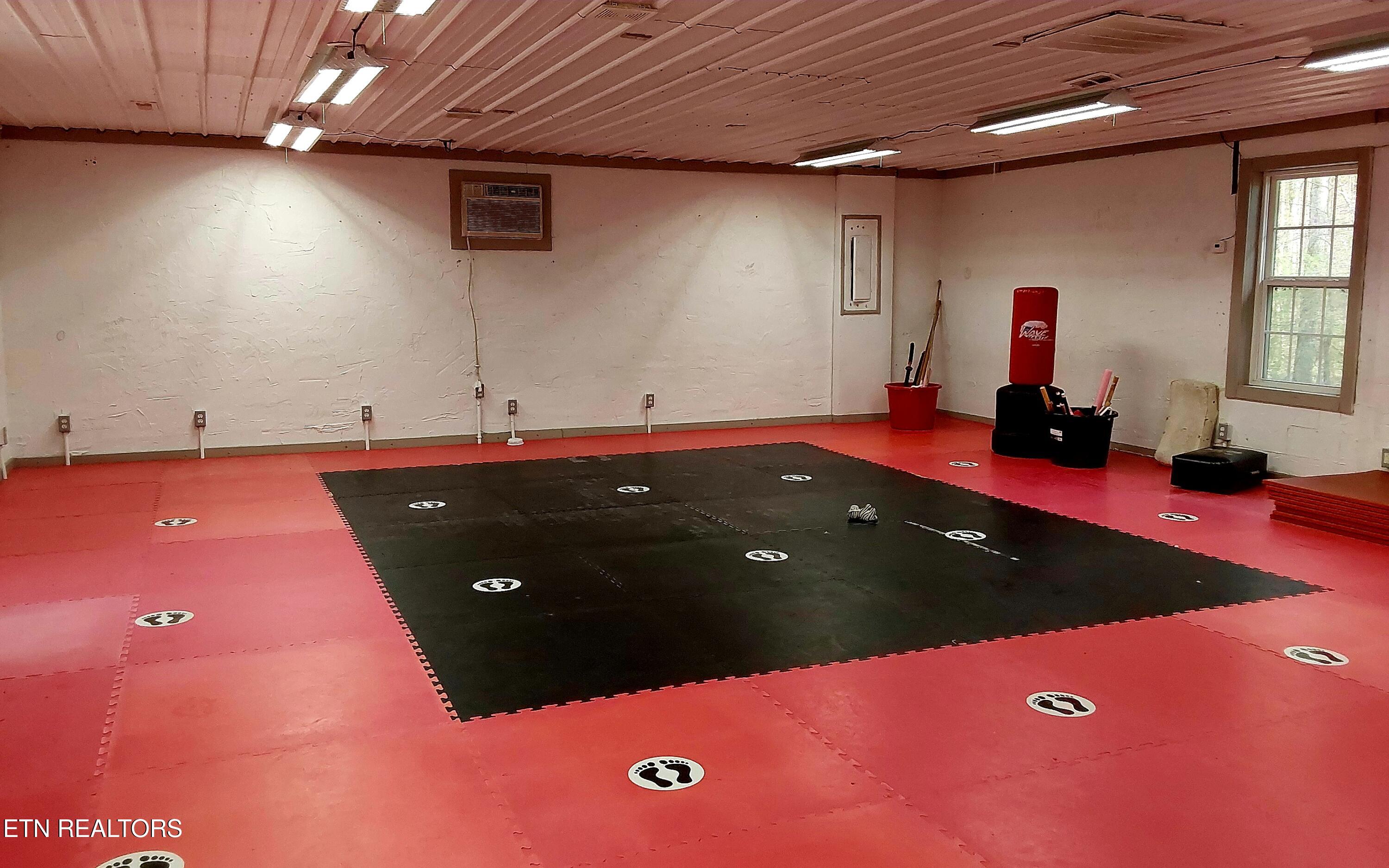 1031 County Road 110 Athens, TN 37303 - Photo 13 of 18 20250402_173104