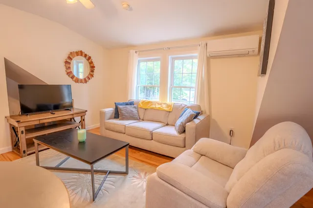 $888,888 | 8 Louis Lane, Lincoln, NH 03251