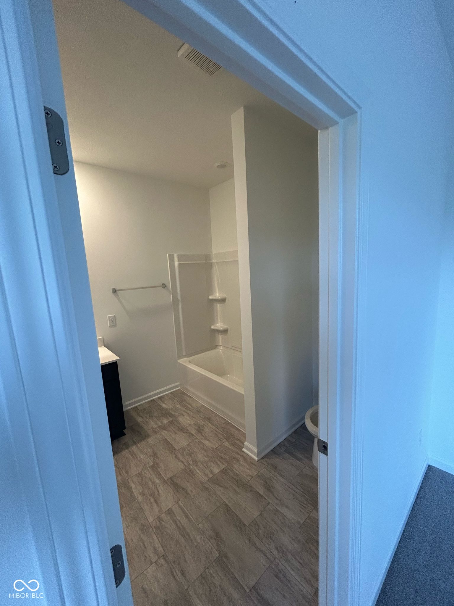 8073 Clary Lane Pendleton, IN 46064 - Photo 6 of 12