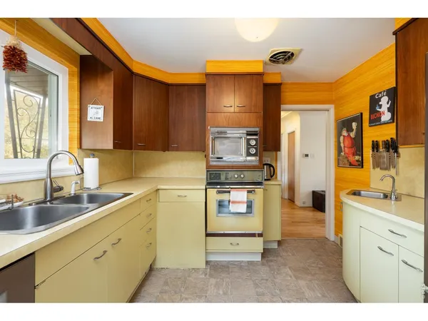 $1,800,000 | 1930 Bluebell Avenue, Boulder, CO 80302