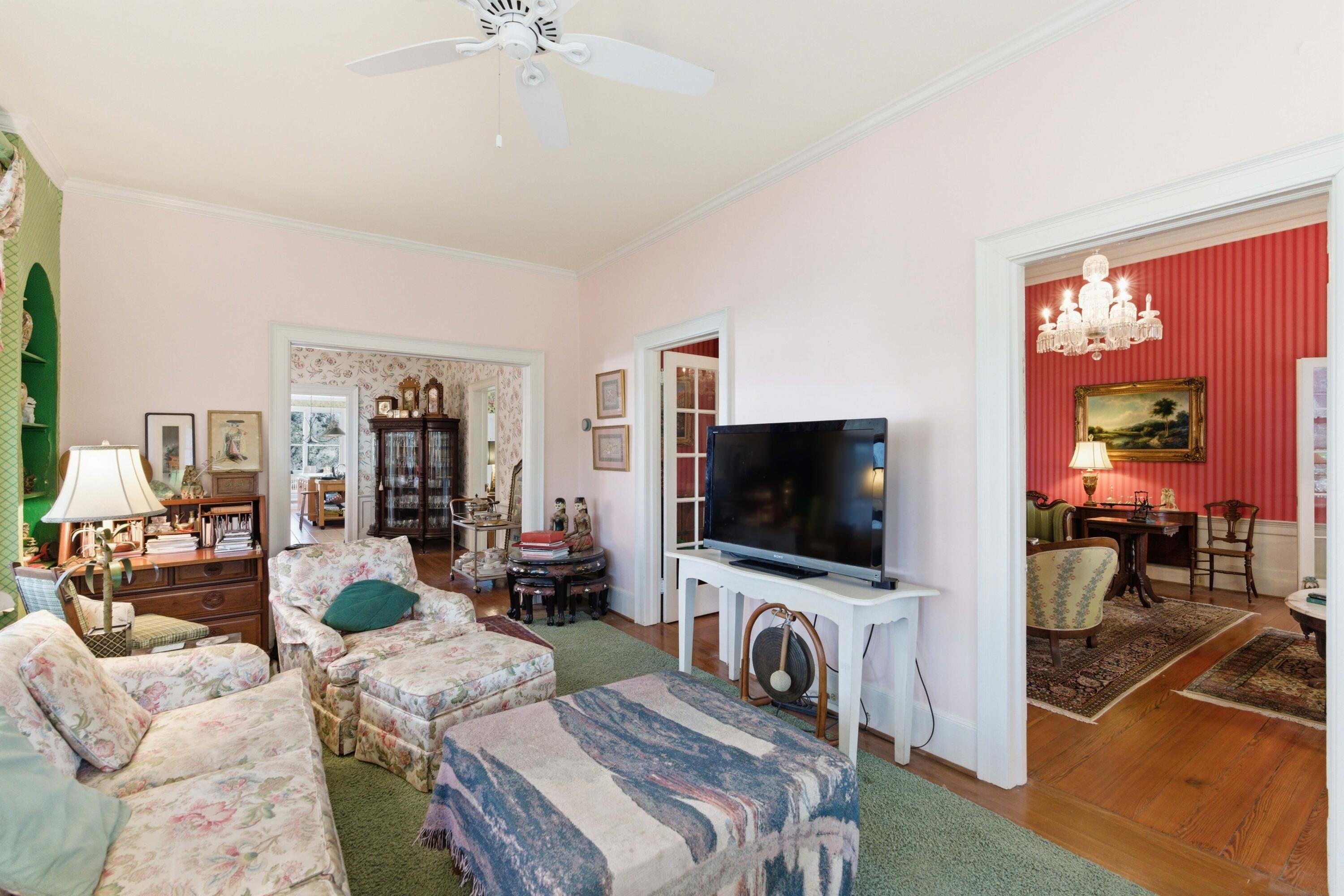 527 Wichman Street Walterboro, SC 29488 - Photo 46 of 107 30