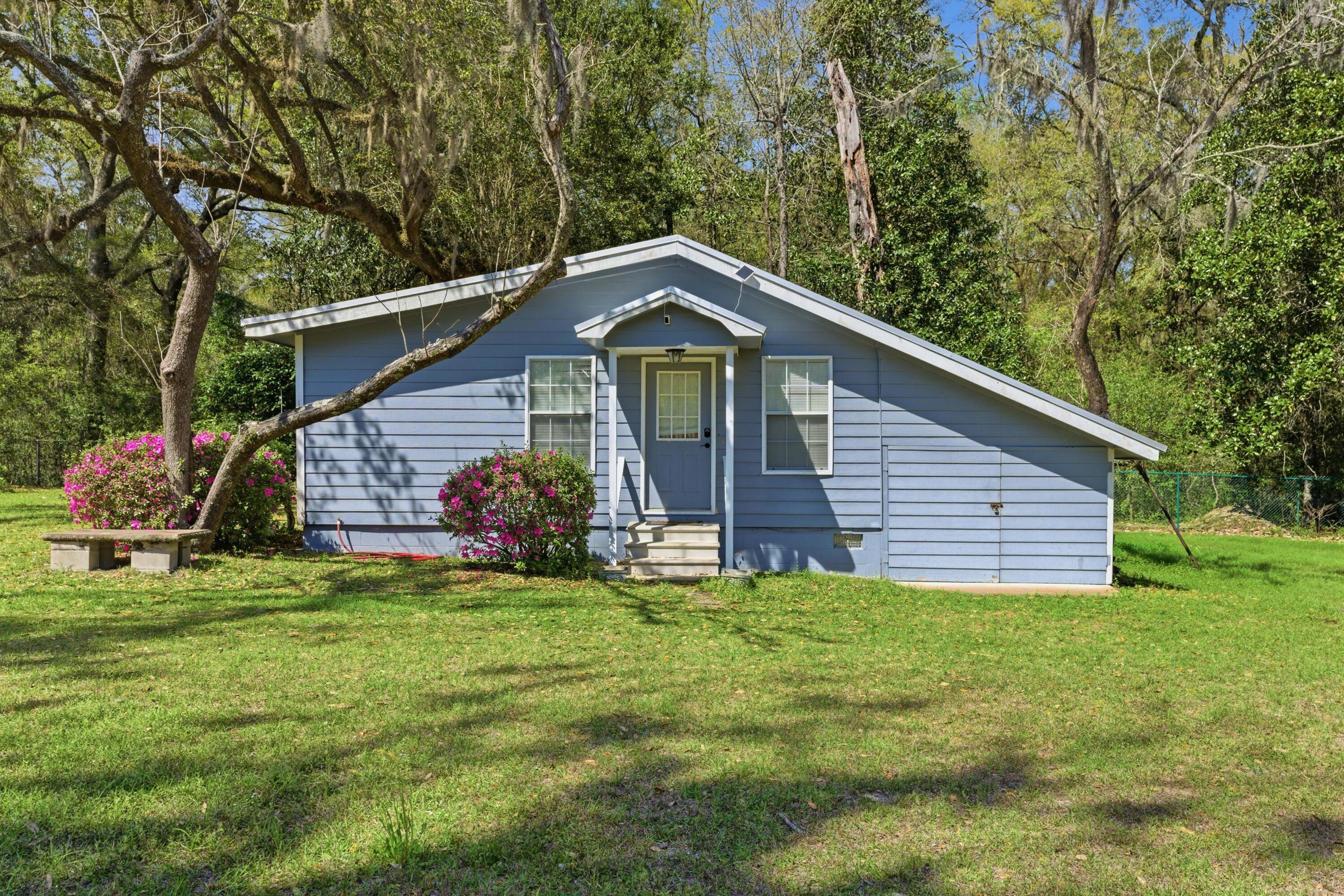 527 Wichman Street Walterboro, SC 29488 - Photo 51 of 107 88