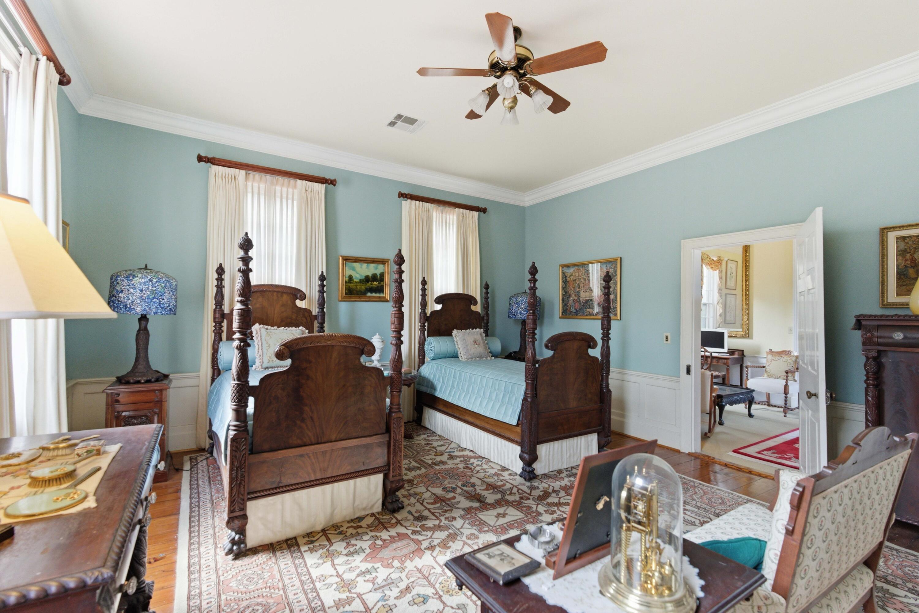 527 Wichman Street Walterboro, SC 29488 - Photo 55 of 107 16