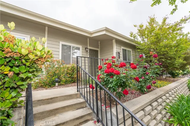 $454,900 | 11377 Osborne Place, Unit 34, Sylmar, CA 91342