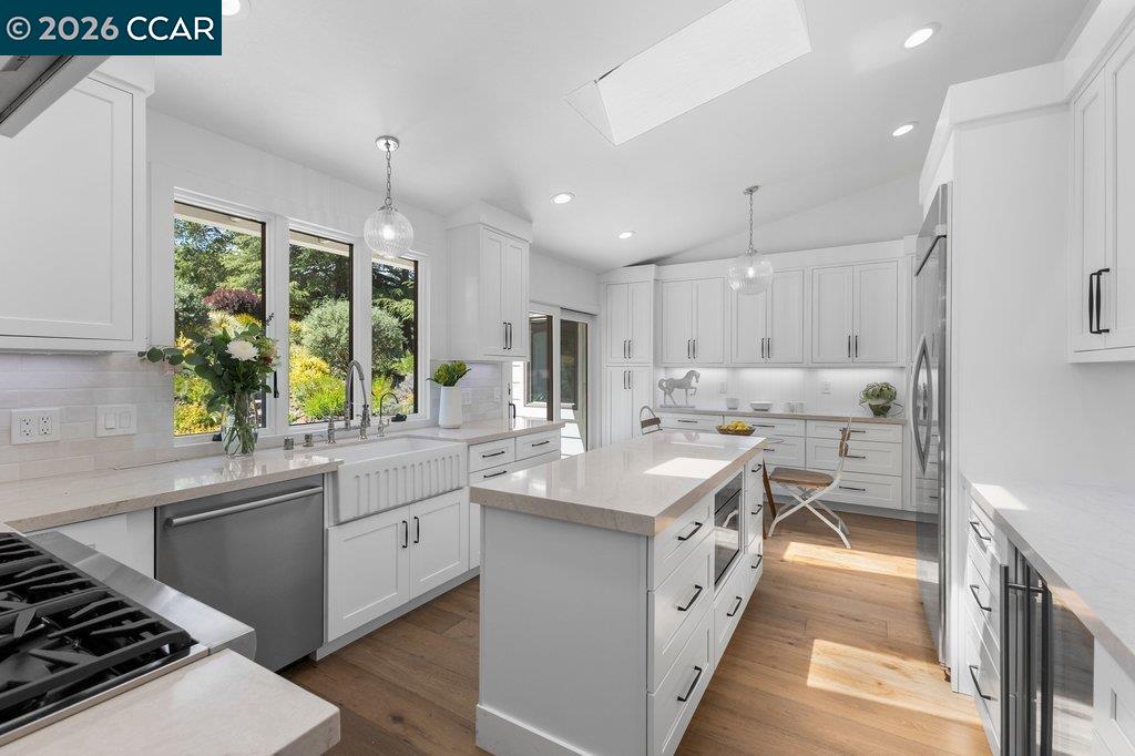 26 Rio Del Court Danville, CA 94526 - Photo 11 of 65