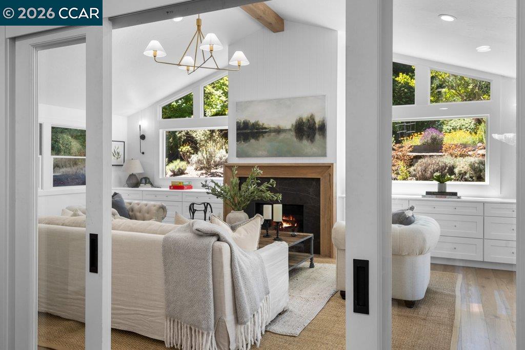 26 Rio Del Court Danville, CA 94526 - Photo 15 of 65