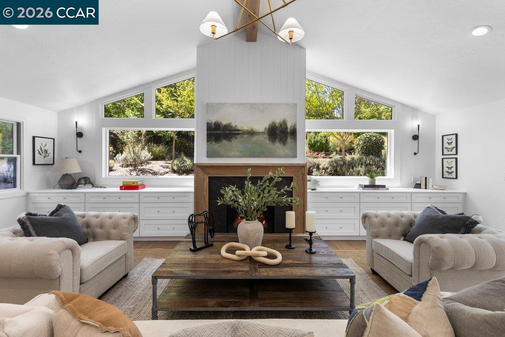 26 Rio Del Court Danville, CA 94526 - Photo 18 of 65