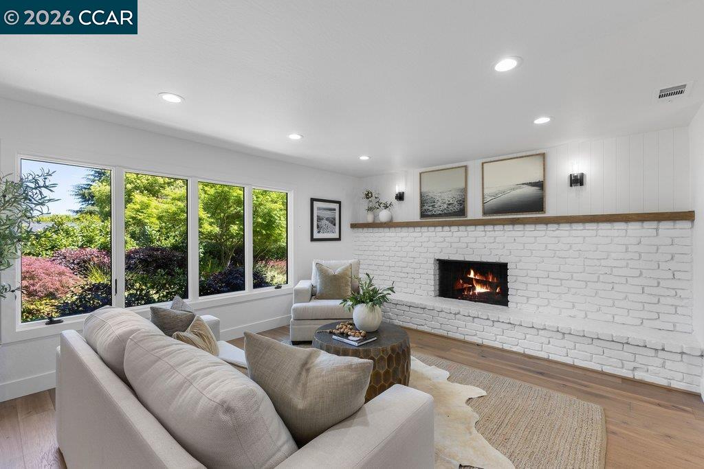 26 Rio Del Court Danville, CA 94526 - Photo 6 of 65