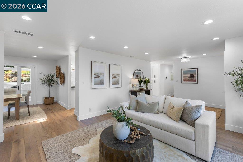 26 Rio Del Court Danville, CA 94526 - Photo 7 of 65