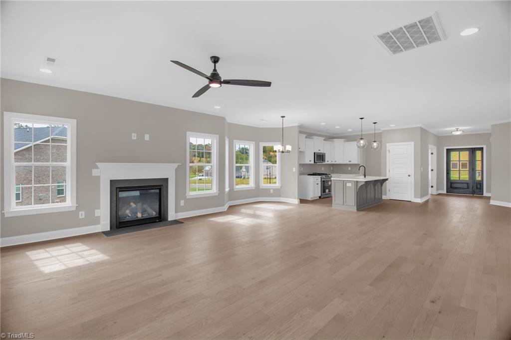 308 Grand Worth Way King, NC 27021 - Photo 12 of 25