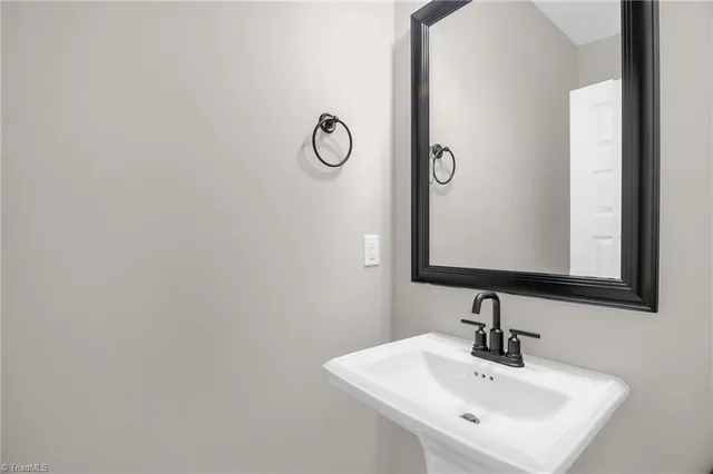 $499,900 | 308 Grand Worth Way, King, NC 27021