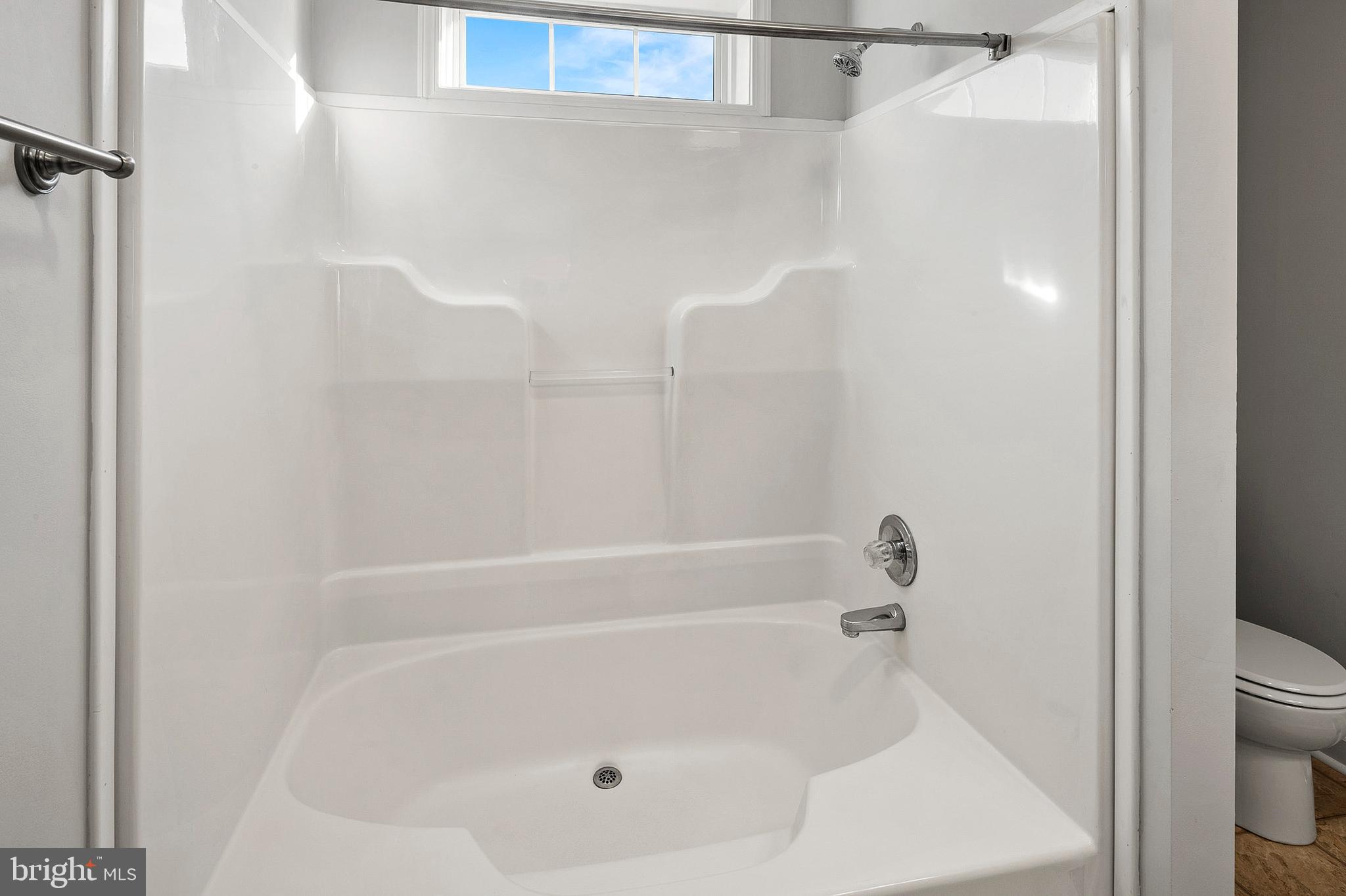 7300 Point Patience Way Elkridge, MD 21075 - Photo 13 of 28 Primary Bathroom (alt view)