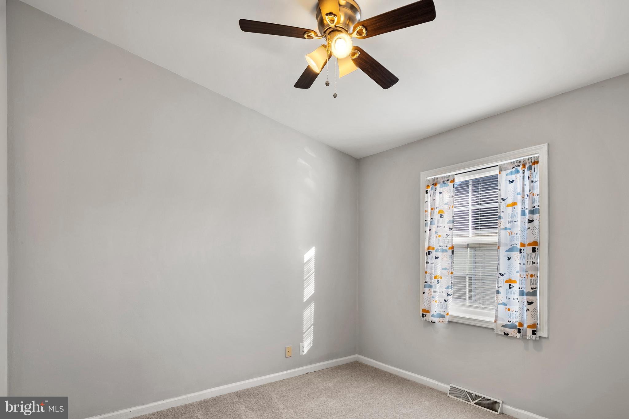 7300 Point Patience Way Elkridge, MD 21075 - Photo 16 of 28 Bedroom 3