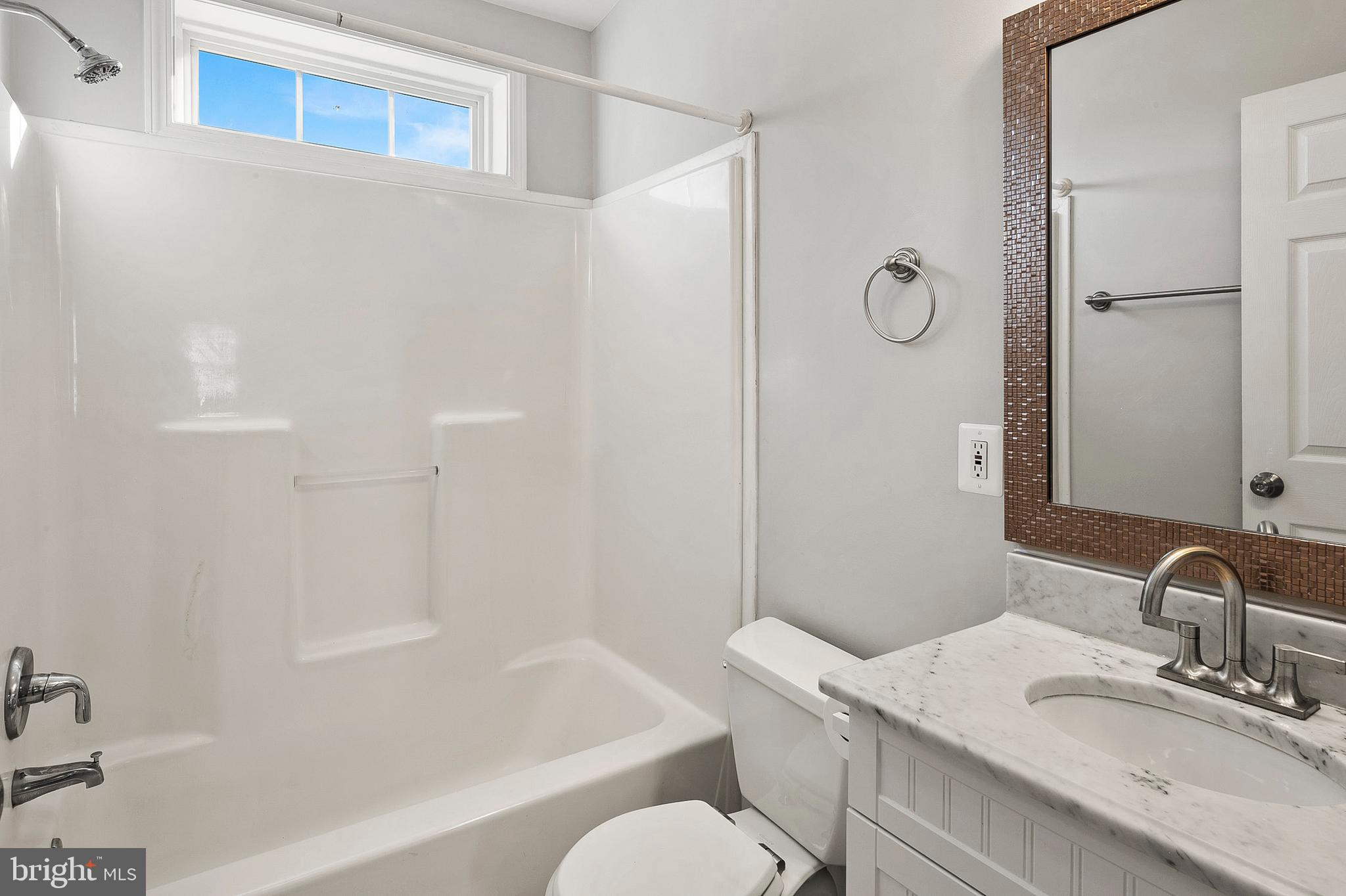 7300 Point Patience Way Elkridge, MD 21075 - Photo 19 of 28 Bathroom 2