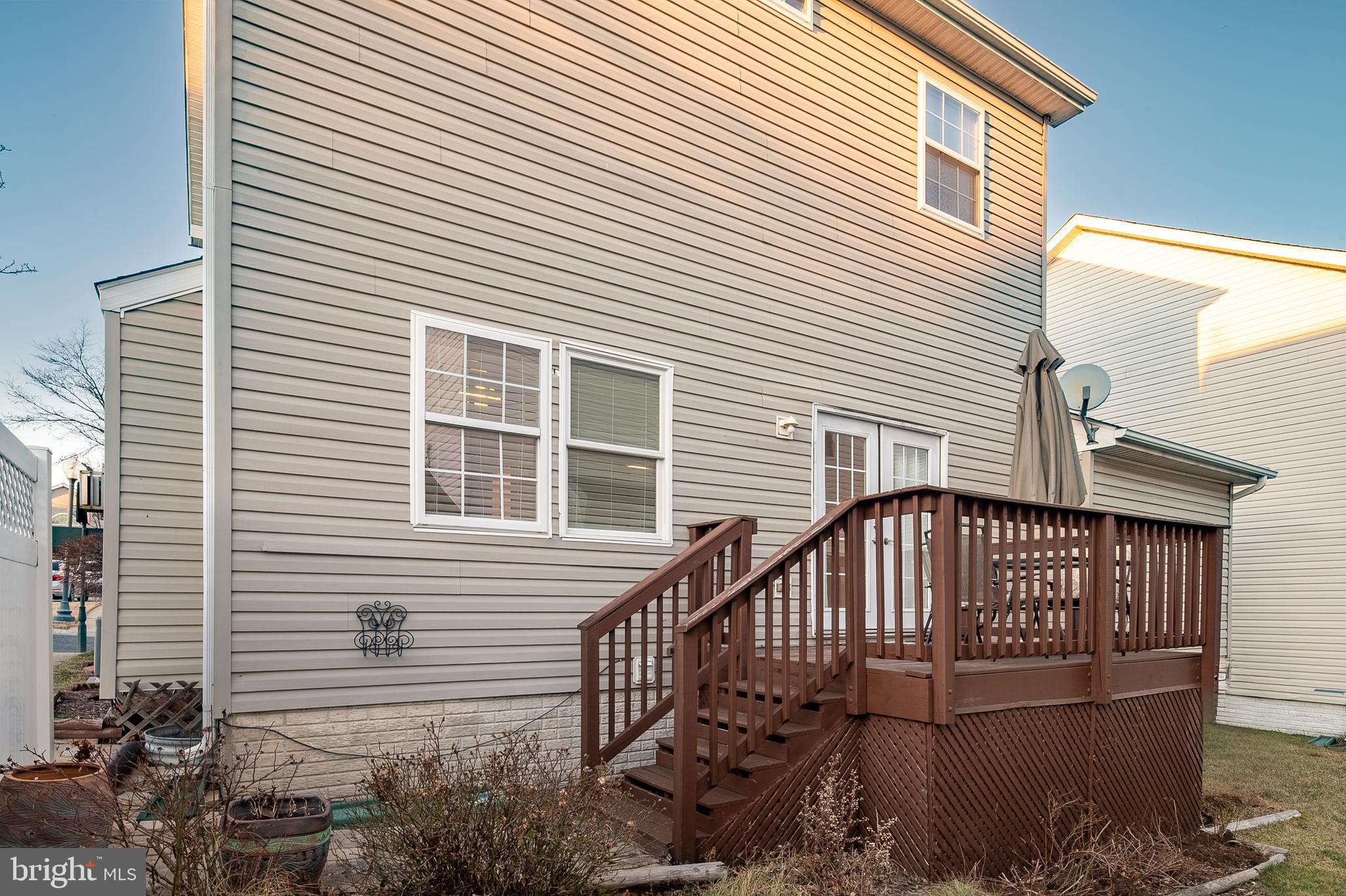7300 Point Patience Way Elkridge, MD 21075 - Photo 27 of 28 Exterior Back (alt view)