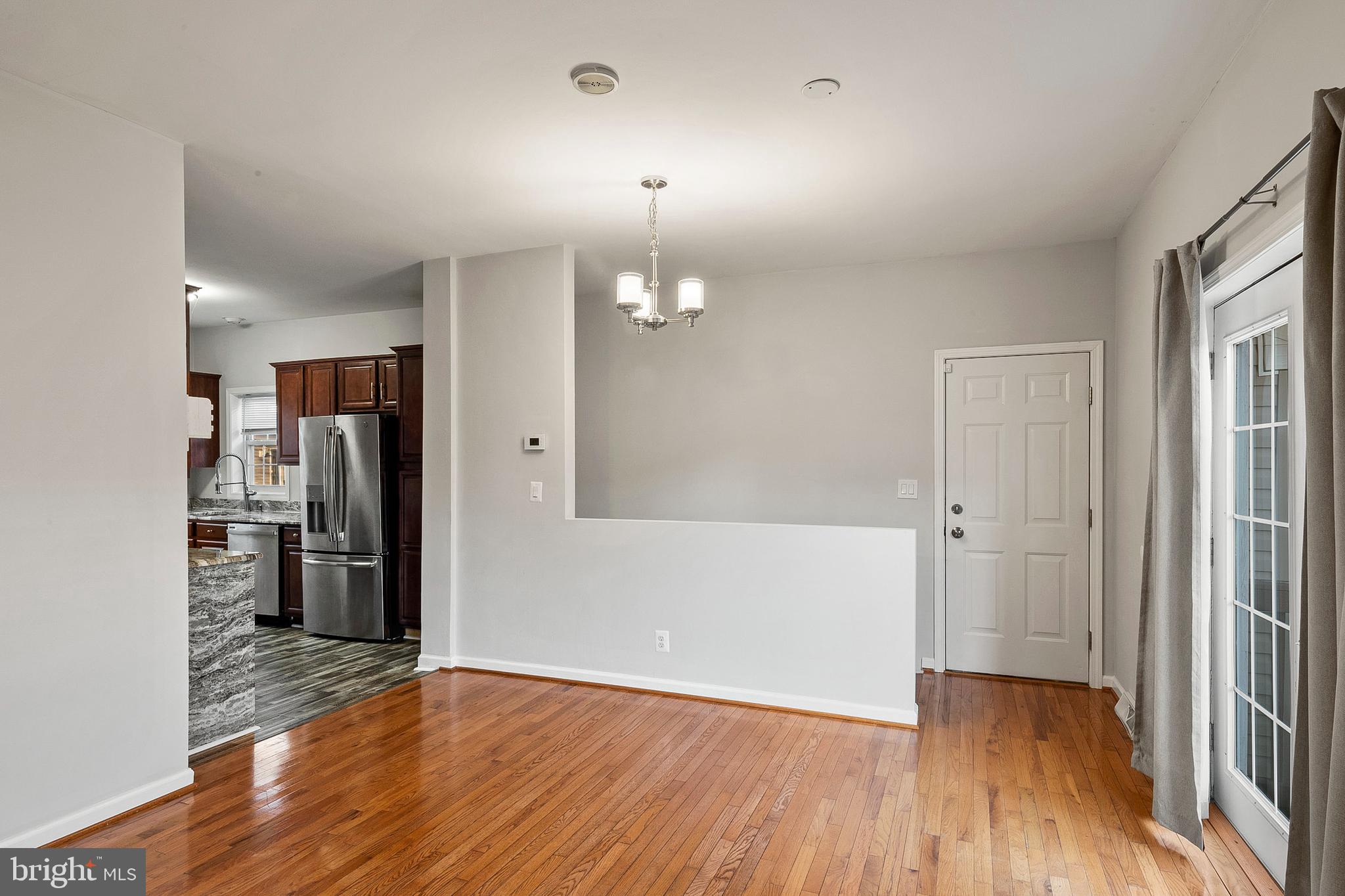 7300 Point Patience Way Elkridge, MD 21075 - Photo 6 of 28 Dining Area