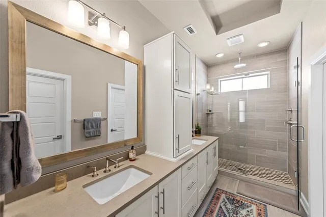 $3,600 | 762 Lacey Oaks Place, Dallas, TX 75204