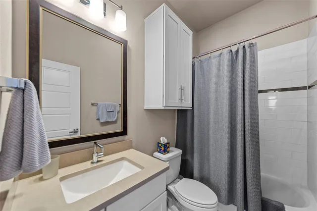 $3,600 | 762 Lacey Oaks Place, Dallas, TX 75204