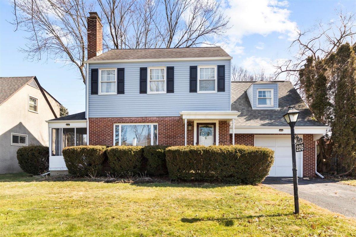 226 South Kellner Road Columbus, OH 43209 - Photo 6 of 38