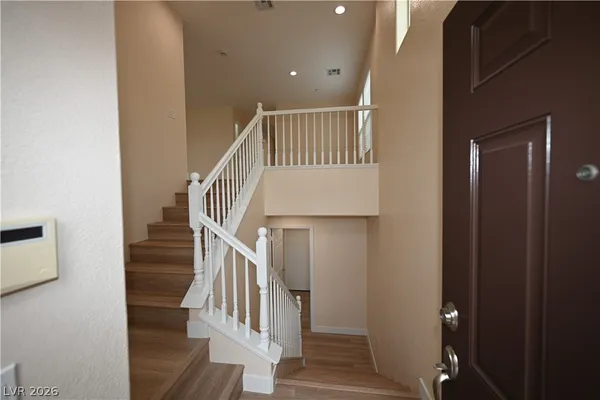 $2,200 | 9060 Pure Sapphire Court, Las Vegas, NV 89149