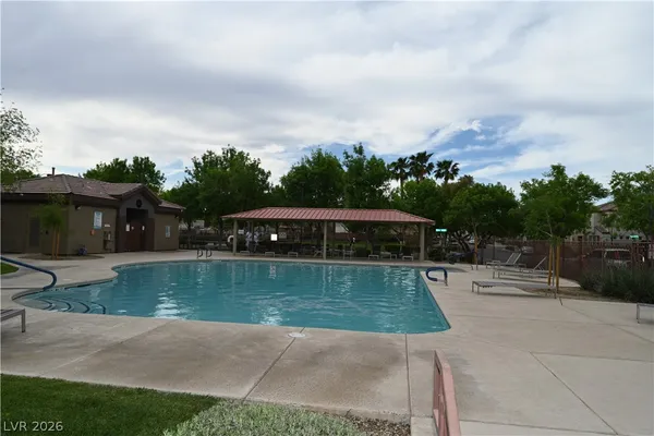 $2,200 | 9060 Pure Sapphire Court, Las Vegas, NV 89149
