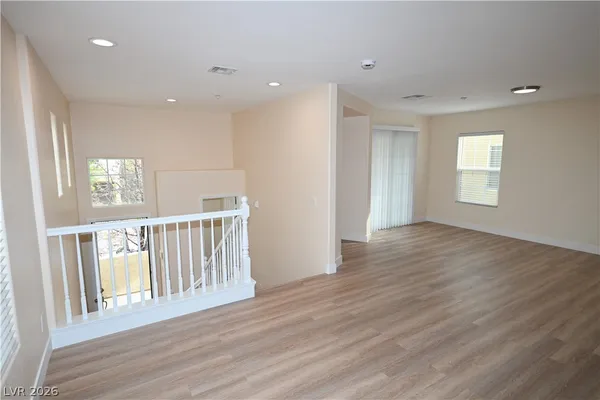 $2,200 | 9060 Pure Sapphire Court, Las Vegas, NV 89149