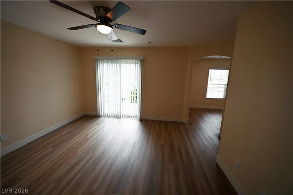 $2,200 | 9060 Pure Sapphire Court, Las Vegas, NV 89149