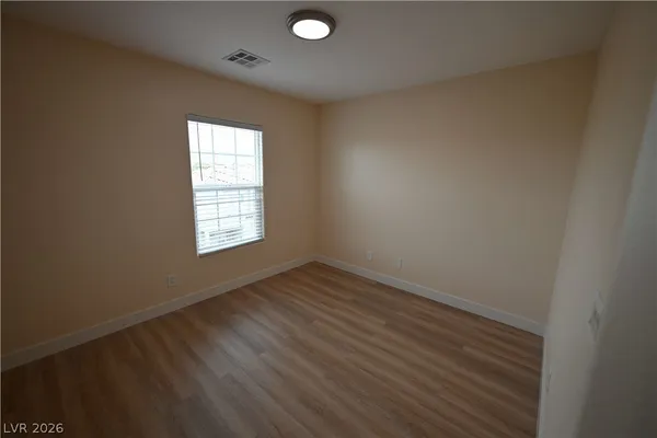 $2,200 | 9060 Pure Sapphire Court, Las Vegas, NV 89149