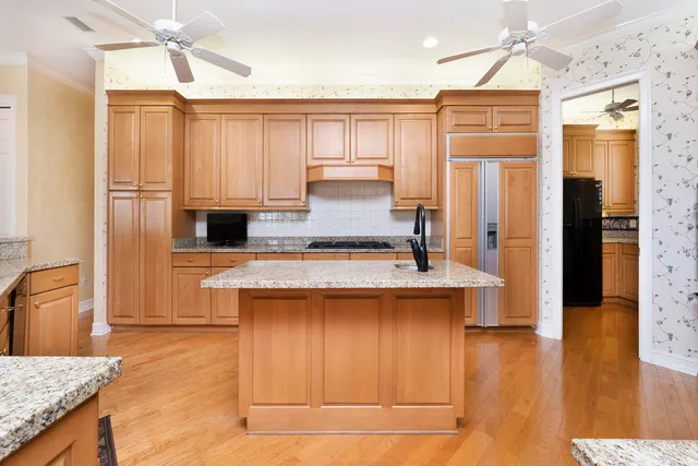 $4,500,000 | 1291 Laurel Court, Marco Island, FL 34145