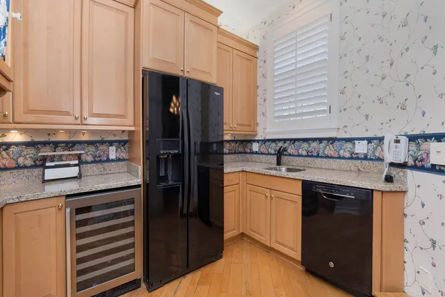 $4,500,000 | 1291 Laurel Court, Marco Island, FL 34145