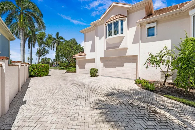 $4,500,000 | 1291 Laurel Court, Marco Island, FL 34145