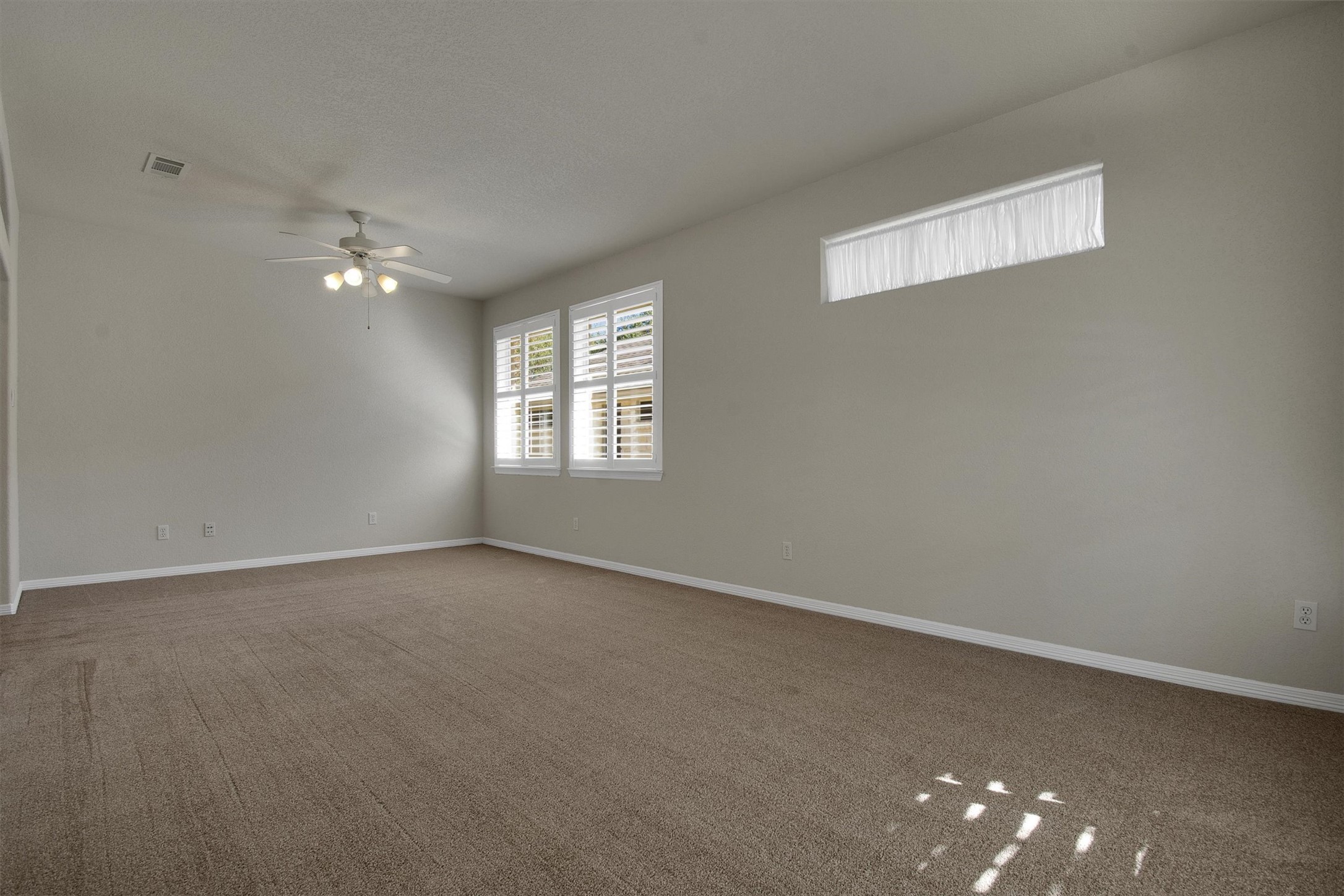 102 Lavaca Lane Georgetown, TX 78628 - Photo 5 of 30 Formal dining area (carpet professionally cleaned)