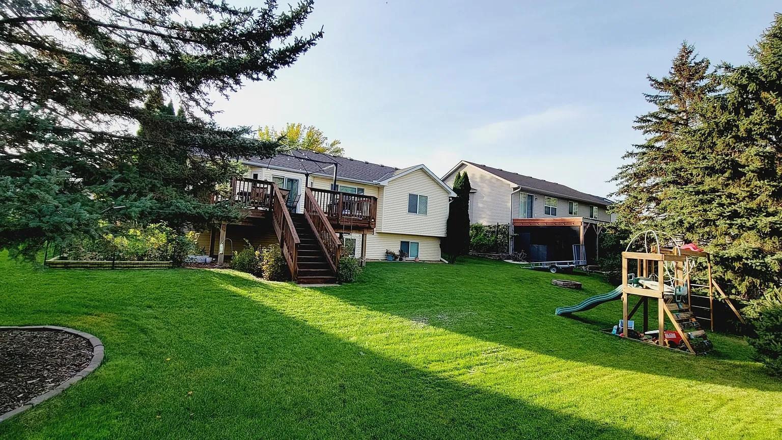 2341 Ponds Way Shakopee, MN 55379 - Photo 11 of 14