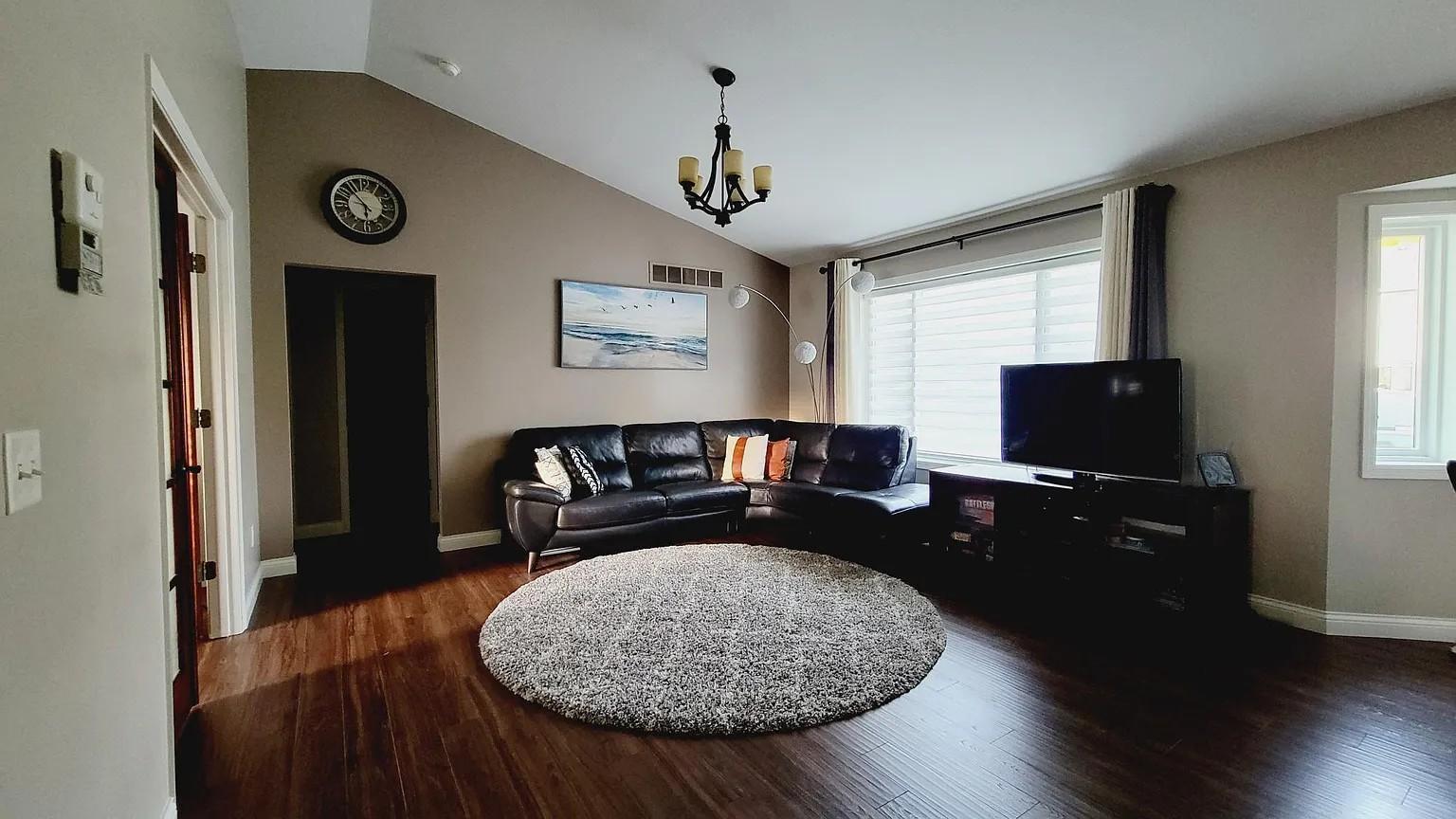 2341 Ponds Way Shakopee, MN 55379 - Photo 4 of 14