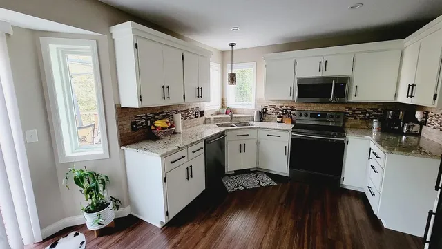 $2,700 | 2341 Ponds Way, Shakopee, MN 55379