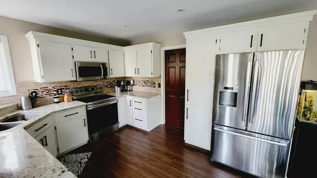 $2,700 | 2341 Ponds Way, Shakopee, MN 55379