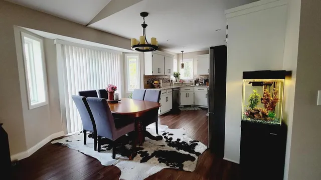 $2,700 | 2341 Ponds Way, Shakopee, MN 55379